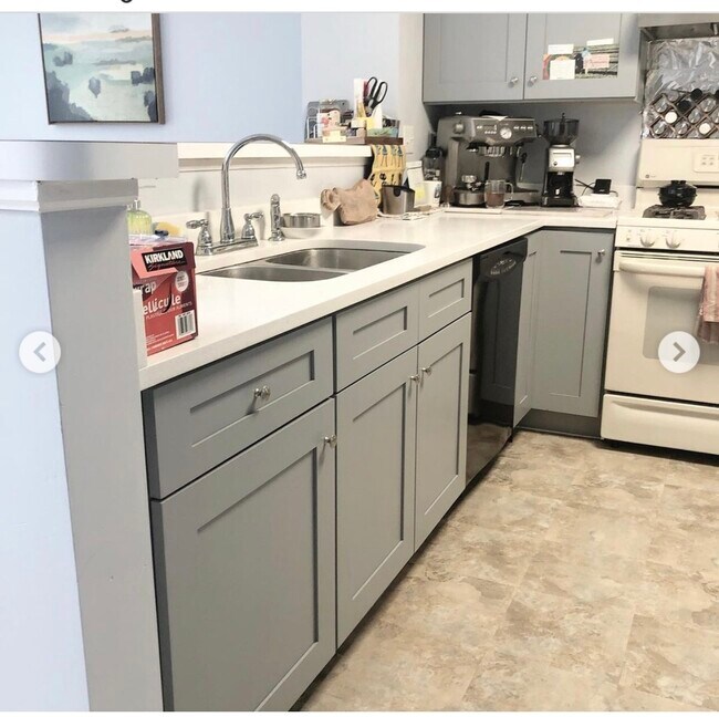 Foto del edificio - 9407 Brockton Ln