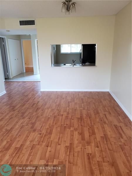 Foto del edificio - 1236 S Military Trail