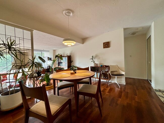 Building Photo - 12900 Lake Ave