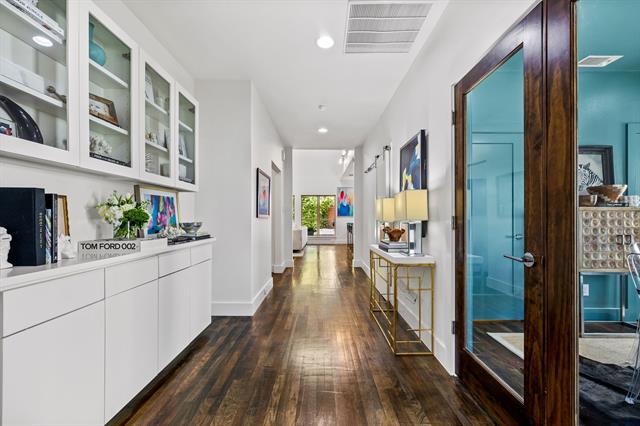 Foto del edificio - 3811 Valley Ridge Rd