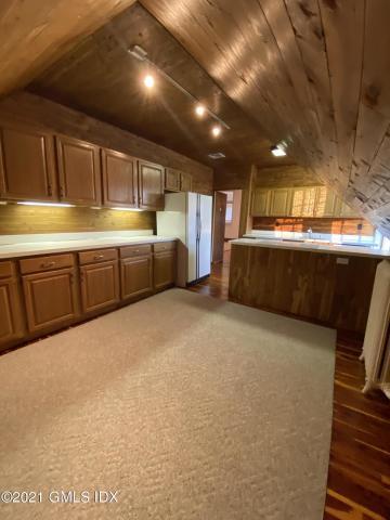 Kitchen - 98 Byram Shore Rd