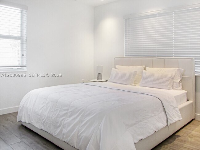 Foto del edificio - 9220 Biscayne Blvd