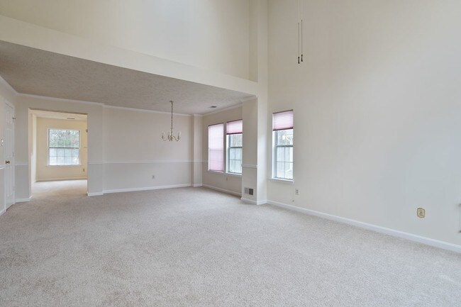Building Photo - 13903 Lord Fairfax Pl
