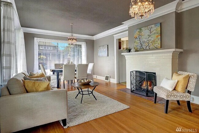 Foto del edificio - 902 N 77th St