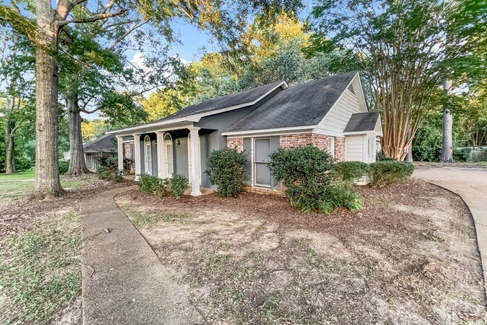 Primary Photo - Beautiful 3 Bedroom Home in Ridgeland!