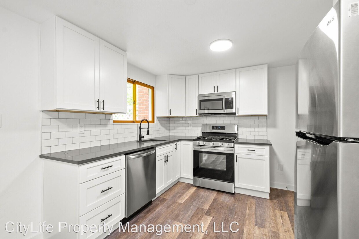 Primary Photo - 3 br, 1 bath House - 792 A Cooke Drive
