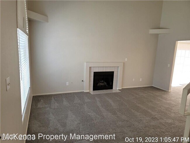 Foto del edificio - 2 br, 2.5 bath House - 9631 Blue Calico Dr