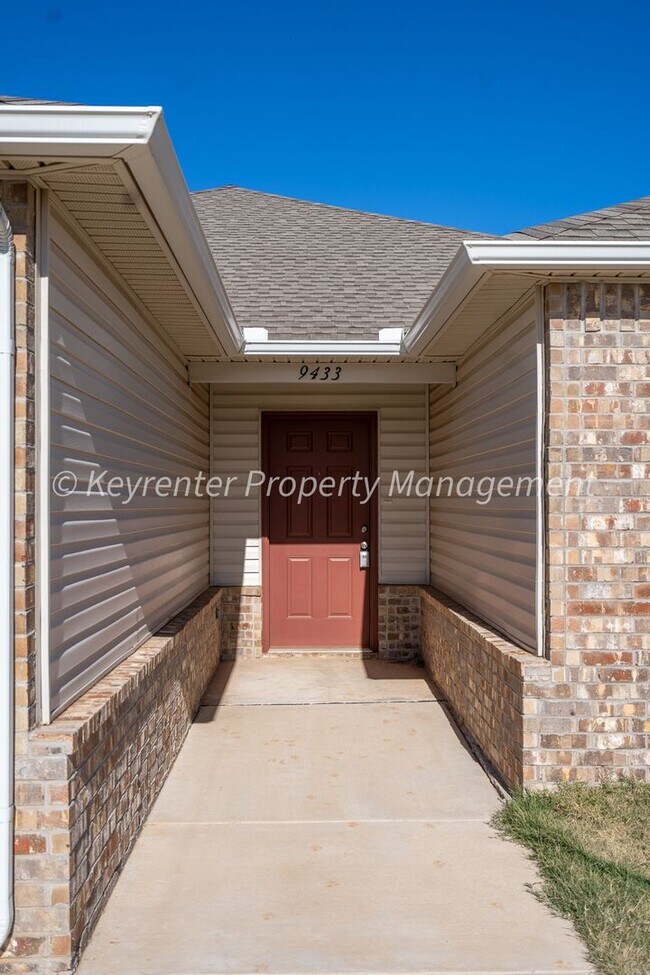 Foto del edificio - Gorgeous 3 Bed 2 Bath Home in Heart Of Yukon!