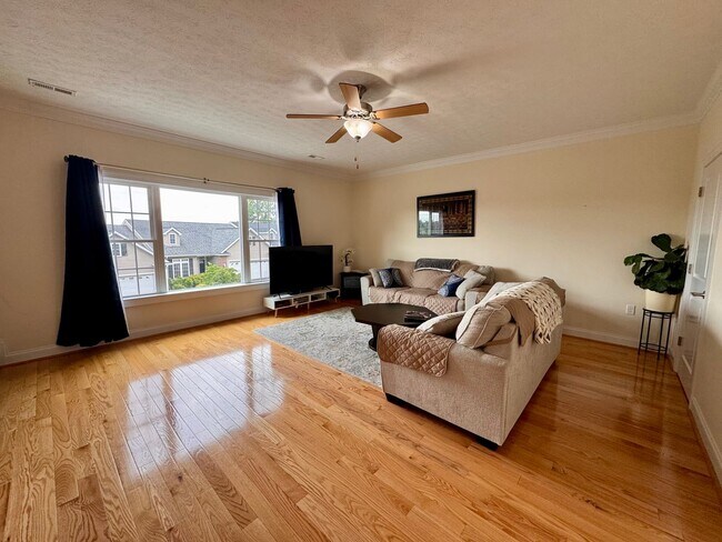 Foto del edificio - Townhouse for Rent in Spring Oaks!
