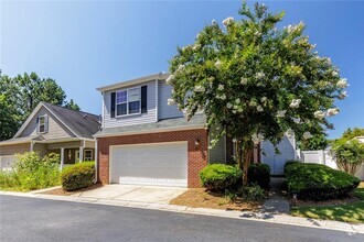 Building Photo - 283 Hiawassee Dr