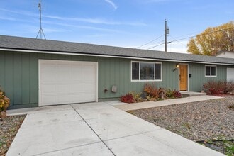 Building Photo - 2105 Airport Ave