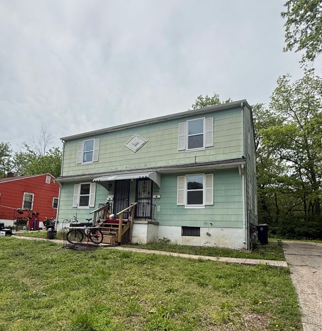 Building Photo - 5816-5818 Bellefontaine Ave