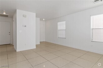 Building Photo - 7452 Wine Creek St