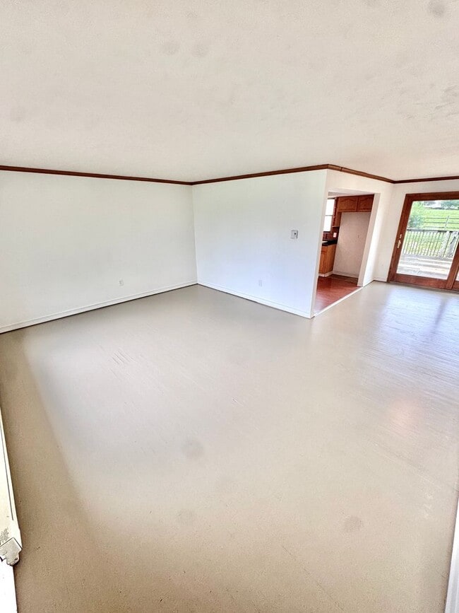 Building Photo - THREE BEDROOM RANCH HOME IN PARKLAND SCHOOL DISTRICT