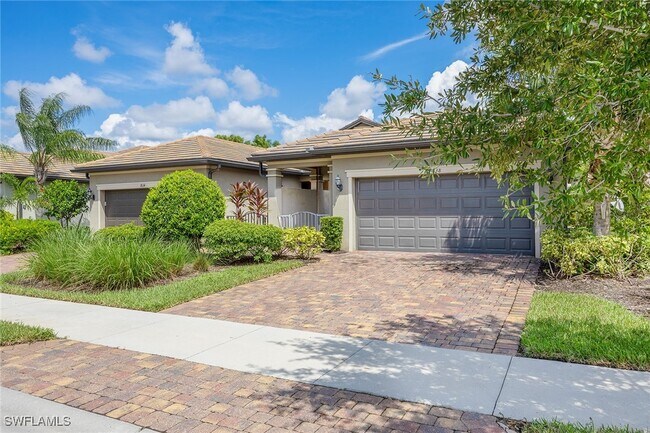 Foto del edificio - 7638 Jacaranda Ln
