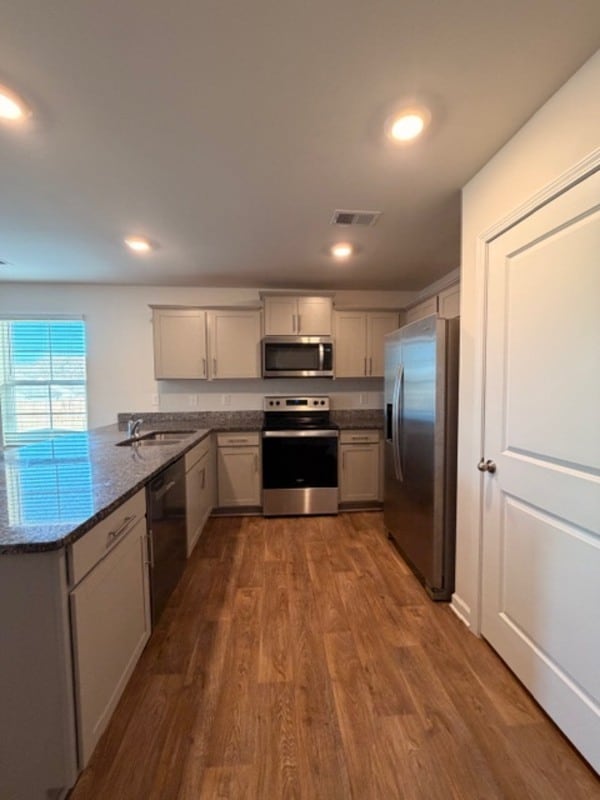 Foto del edificio - 328 Sandbach Rd