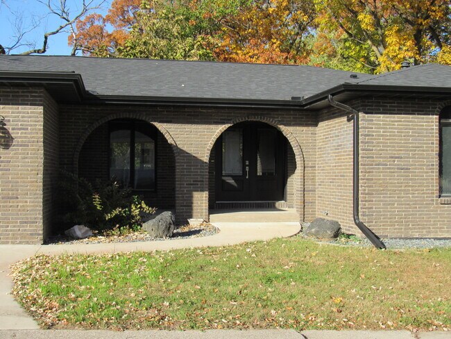 Foto del edificio - 5213 12th Ave