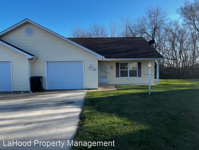 Building Photo - 2 br, 1 bath House - 106 Balagna - Unit 1