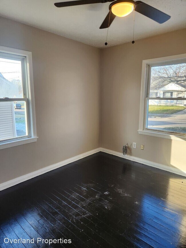 Building Photo - 2 br, 1 bath House - 1160 Lindsay Ave