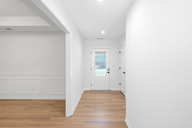 Building Photo - 3711 Shadow Glen Ct