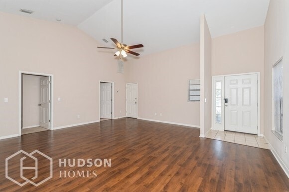 Building Photo - 867 S Patrick Dr