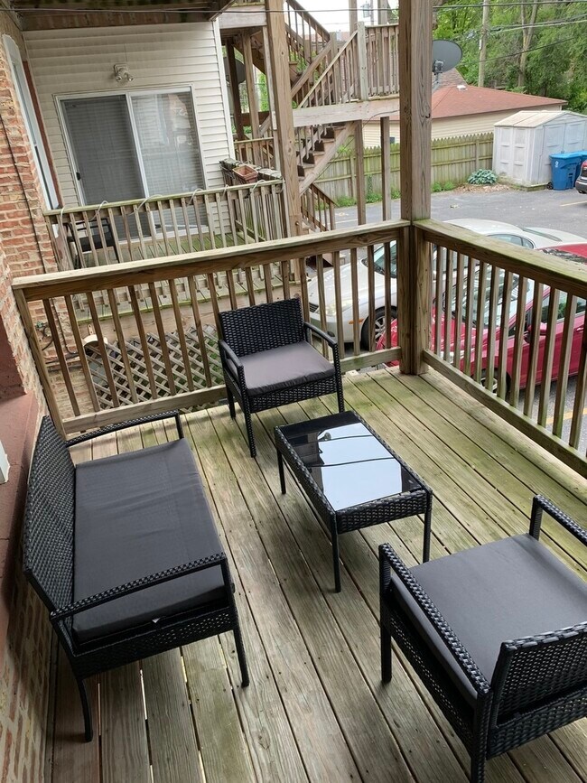 Foto del edificio - 4220 S Champlain Ave