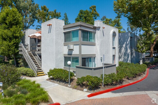 Apartamentos Pacific Woods - Pacific Woods Apartment Homes