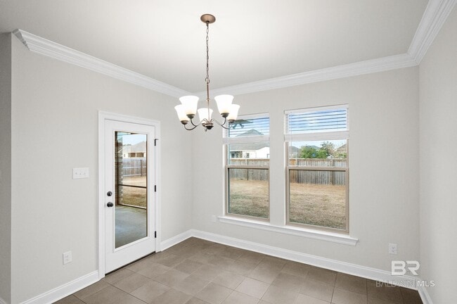 Building Photo - 421 Silage Dr