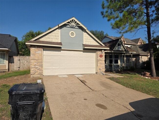 Foto del edificio - 3214 S Briar Knoll Dr