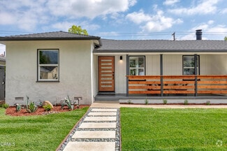 Building Photo - 3210 Las Lunas St