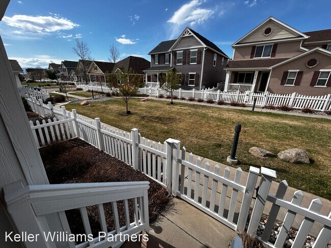 Foto del edificio - 3 br, 3 bath House - 7822 Tango Ln