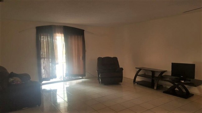 Building Photo - 2B APARTMENT FOR RENT NEAR NOLANA AND WARE RD