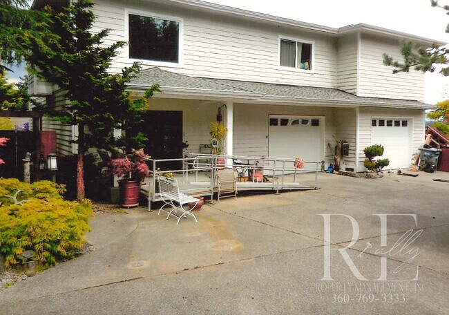 Building Photo - 2311 54th St Ct NW