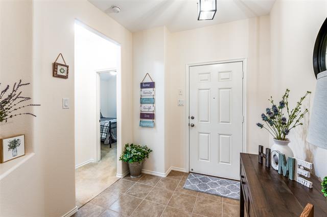 Foto del edificio - 504 Byron Nelson Dr