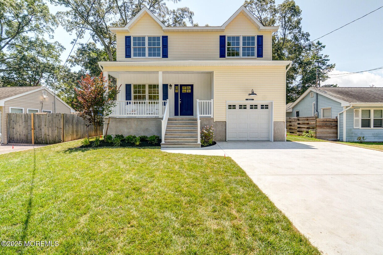 Foto principal - 611 Drew Ave