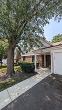 Building Photo - 300 Pembridge Ln