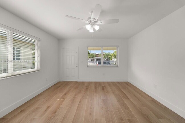 Building Photo - 5170 NW 5th St