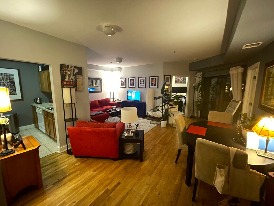 Foto principal - 400 Jefferson St