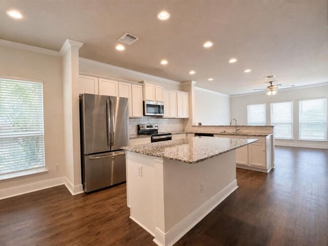 Building Photo - 7506 Copper Creek Trail