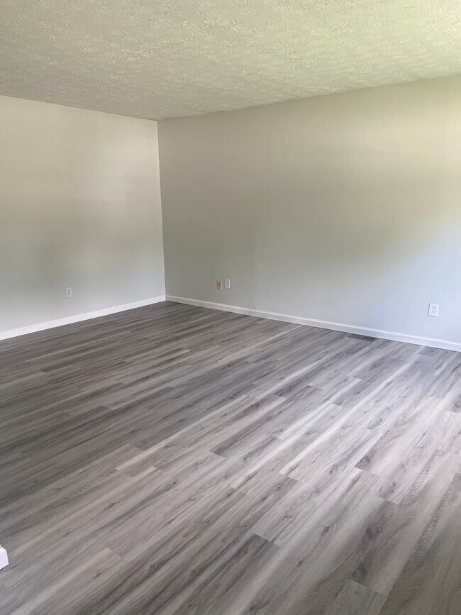 Building Photo - 1463 Arrowhead Trl
