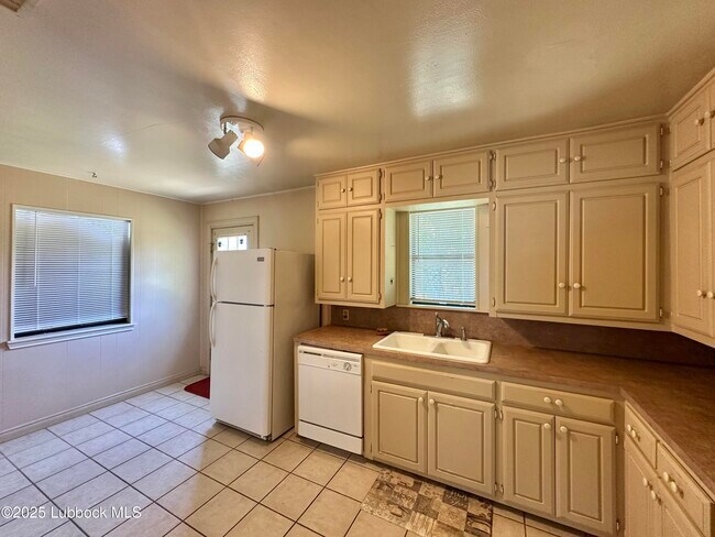 Foto del edificio - 4310 31st St