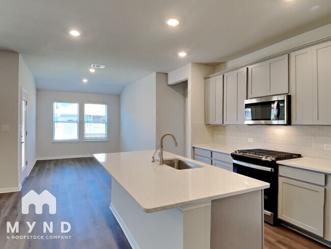 Building Photo - 2828 Mill Run Bnd