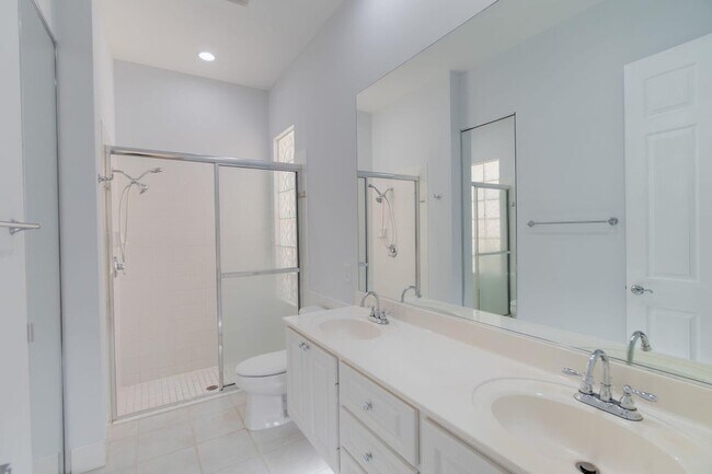 Foto del edificio - 4786 Blossom Dr