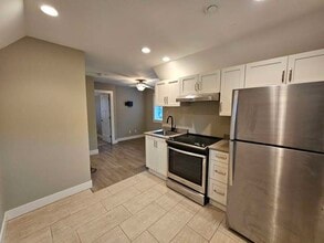 Building Photo - 5497 Sockeye Ln