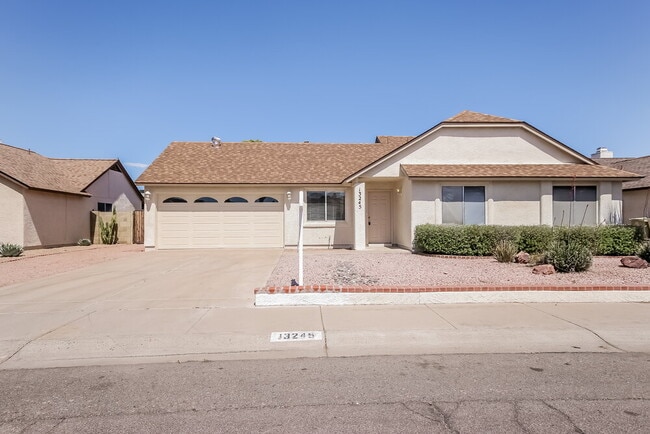 Building Photo - 13245 N 56th Ave