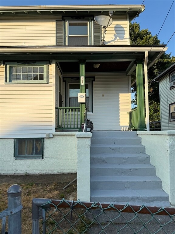 Foto principal - 230 Fayette St