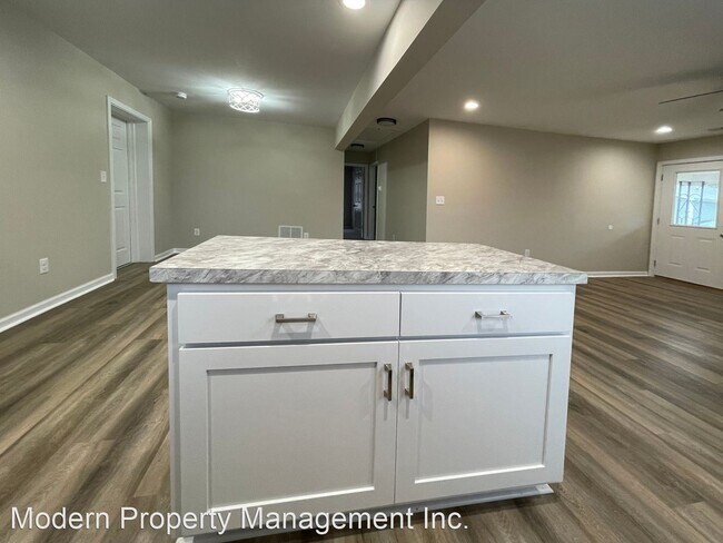 Foto del edificio - 3 br, 1 bath House - 116 Martin Luther Kin...