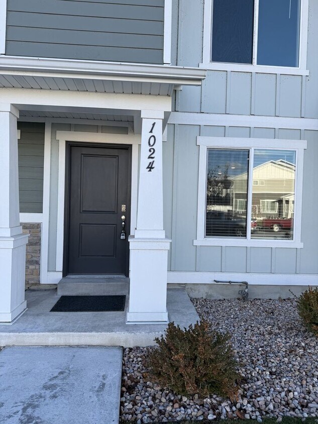 Primary Photo - Townhome in Provo, UT