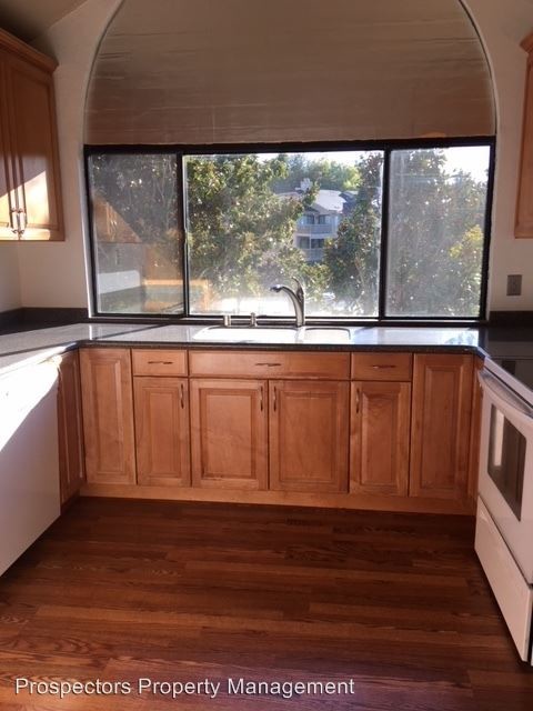 Building Photo - 2272 Brega Ct