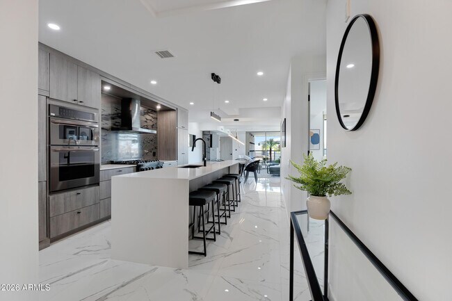 Foto del edificio - 7157 E Rancho Vista Dr